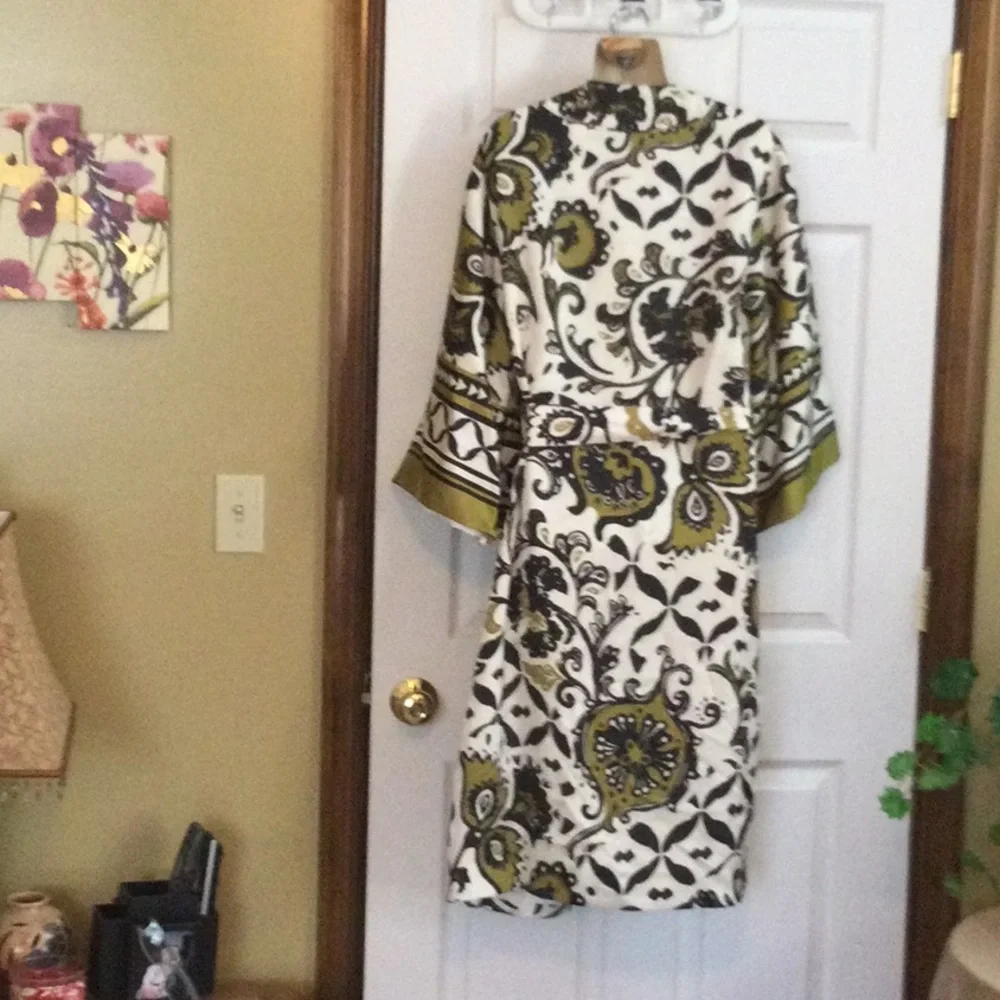 Zara Robe NWT - Picture 4 of 9
